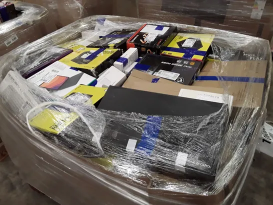 PALLET OF APPROXIMATELY 119 UNPROCESSED RAW RETURN HIGH VALUE ELECTRICAL GOODS TO INCLUDE;