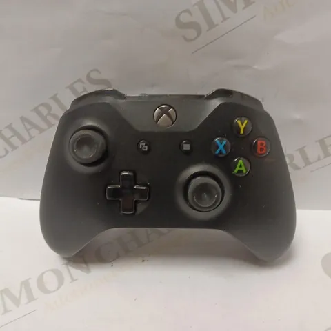 XBOX ONE WIRELESS CONTROLLER