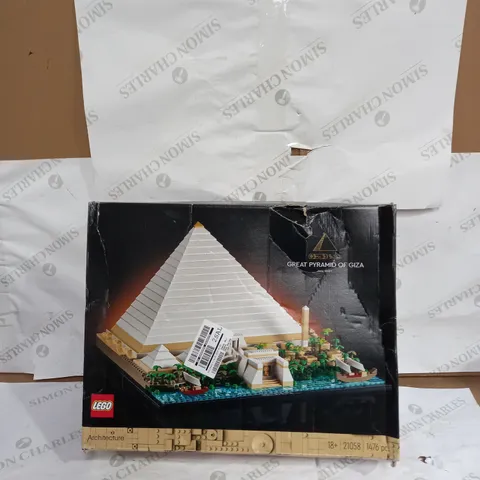 LEGO ARCHITECTURE GREAT PYRAMID OF GIZA (SET 21058)