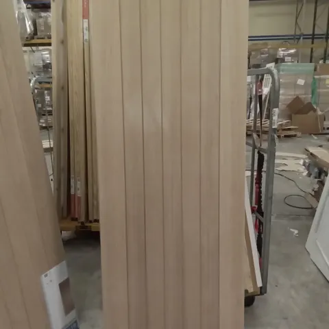 PACKAGED 1980 X 685MM OAK VENEER COTTAGE INTERNAL DOOR 