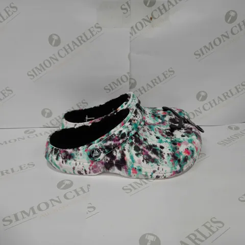 CROCS CLASSIC LINED TIE DYE - EU 38-39