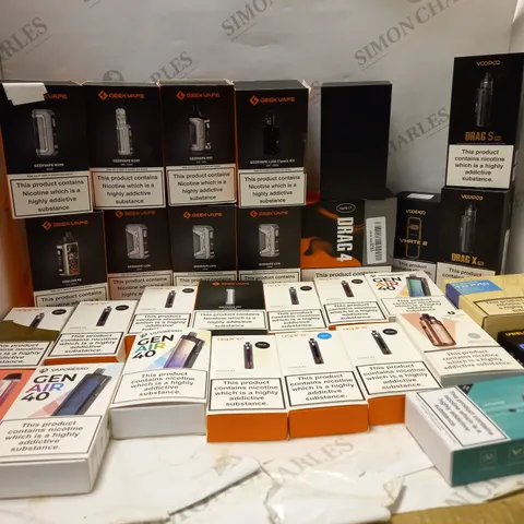 LOT OF APPROX 30 TO INCLUDE GEEKVAPE L200 , ASPIRE POCKEX KIT , INNOKIN ENDURA T22 PRO , ETC