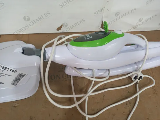 MORPHY RICHARDS STEAM CLEANER