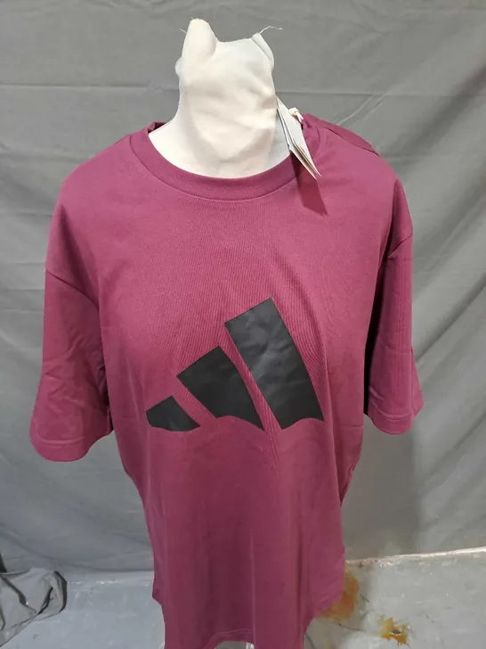 ADIDAS GRAPHIC T-SHIRT SIZE M