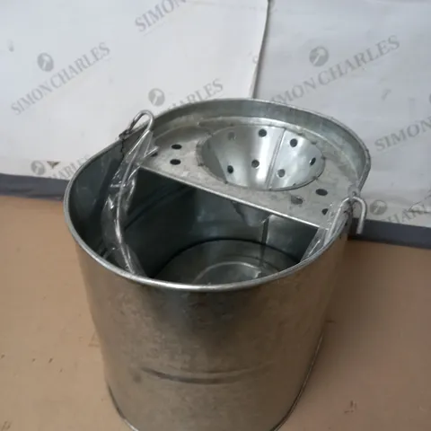 BOXED METAL MOP BUCKET 