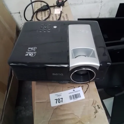 BENQ MP575 PROJECTOR (UNTESTED)