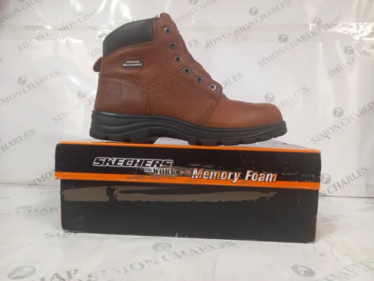 BOXED PAIR OF SKECHERS STEEL TOE FOR WORK BOOTS IN BROWN UK SIZE 9