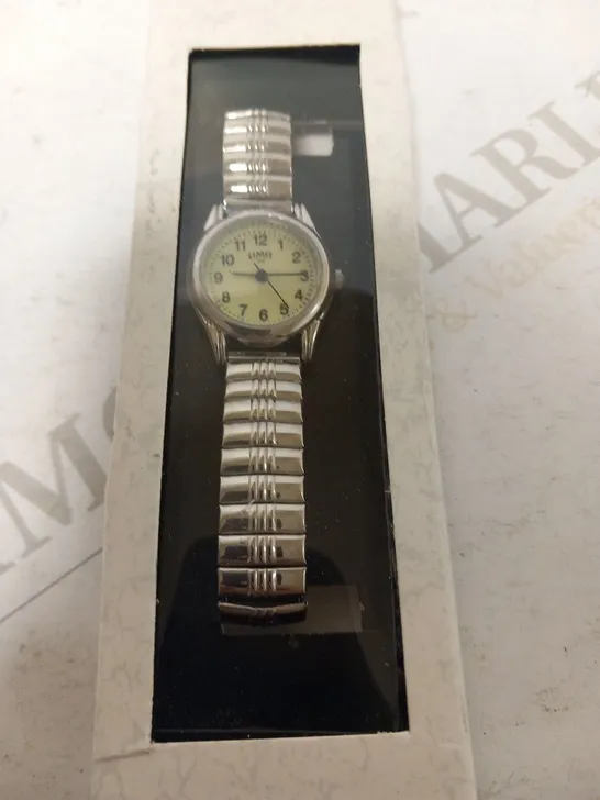 BOXED LIMIT WRIST WATCH