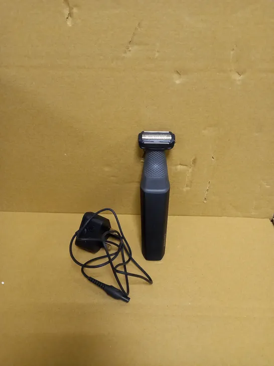 PHILIPS SERIES 3000 SHOWERPROOF BODY GROOMER