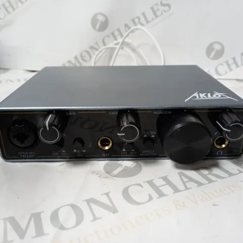 AUDIO 2I2 INTERFACE DEVICES 