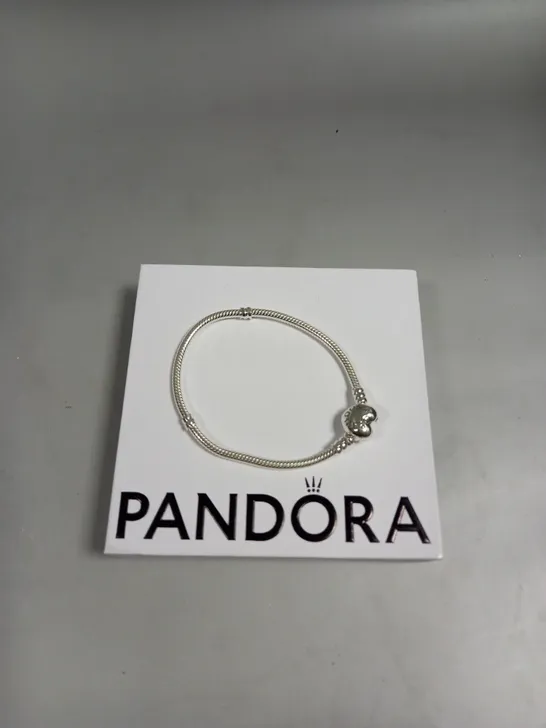 PANDORA MOMENTS HEART CLASP SNAKE CHAIN BRACELET