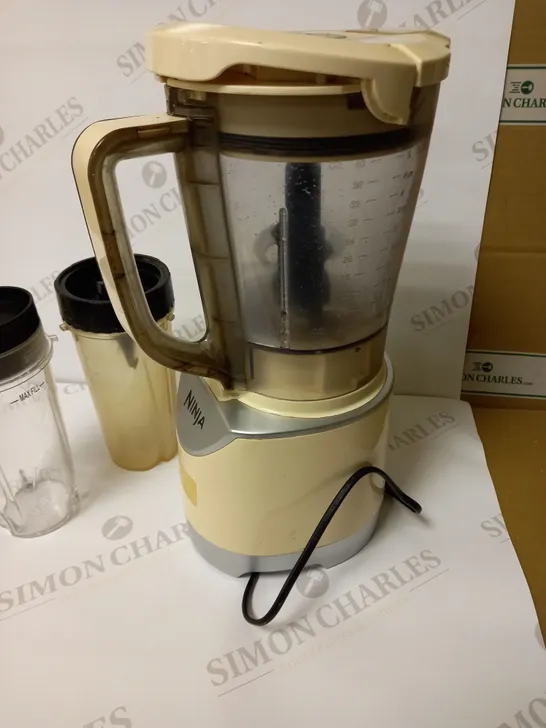 NINJA BL200 BLENDER CREAM 