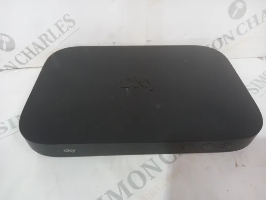 SKY EM150 Q MINI BOX