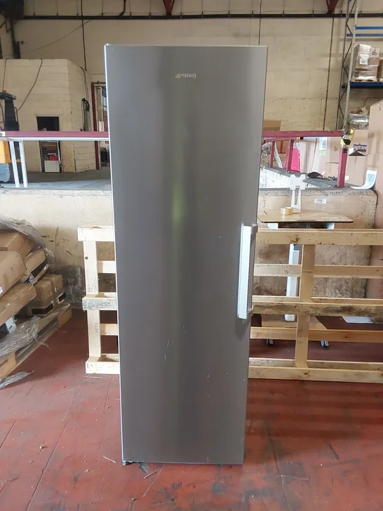 SMEG UKFF18EN2HX TALL FREEZER - STEEL