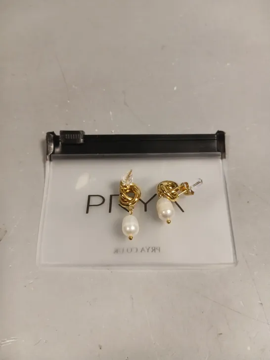 PRYA PEARL DROP EARRINGS 