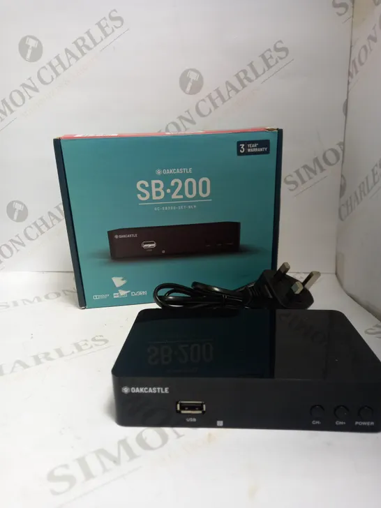 OAKCASTLE SB.200 FREESAT BOX RECORDER 