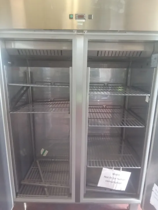 COMMERCIAL DOUBLE DOOR FREESTANDING FRIDGE 