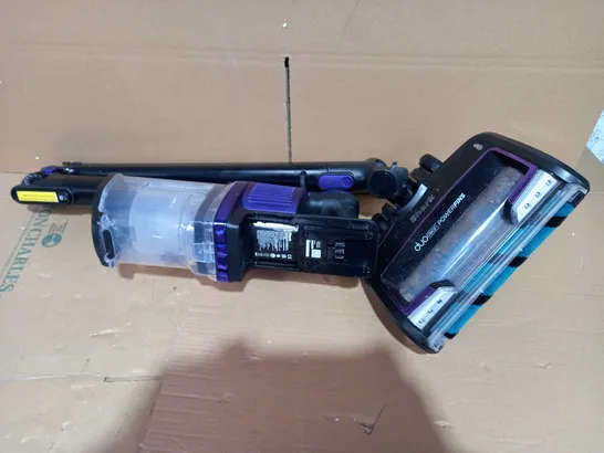 SHARK CORDLESS STICK VACUUM IZ390UKTQ