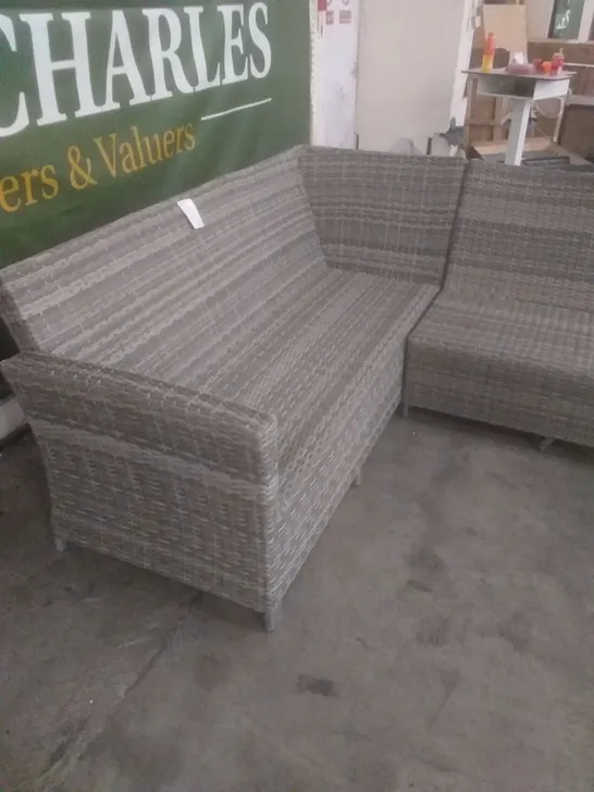 RATTAN EFFECT CORNER SOFA 