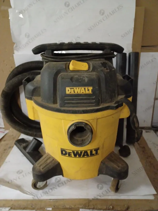 DEWALT DXV20P WET/DRY VAC BLACK & YELLOW 1050W