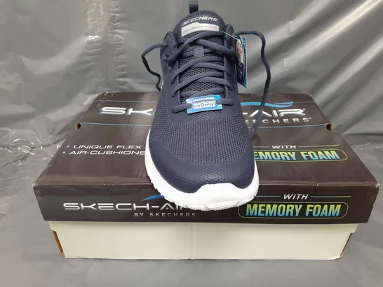 BOXED PAIR OF SKECHERS SKECH-AIR TRAINERS IN NAVY UK SIZE 11