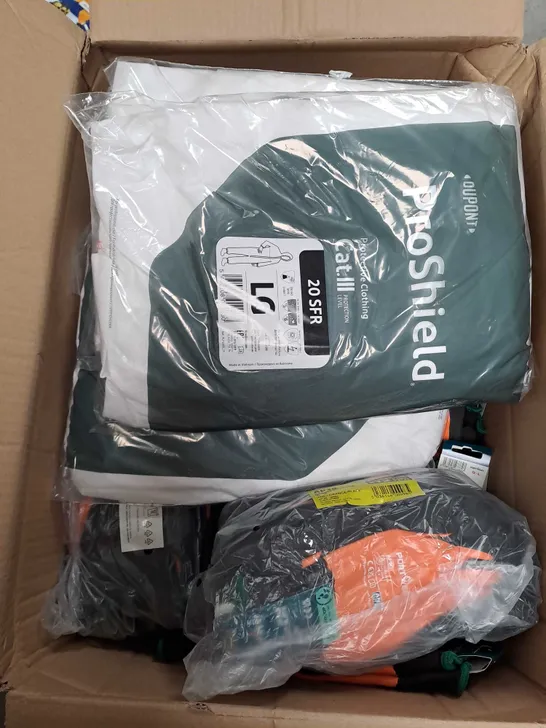 BOX OF APPROX 20 ASSORTED PROTECTIVE CLOTHING ITEMS TO INCLUDE PORTWEST DERMI PRO GLOVES AND PROSHEILD SUITS