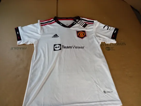 MANCHESTER UNITED REPLICA FOOTBALL SHIRT - 26