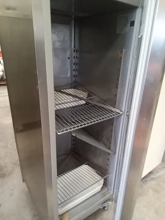 P 70 TN SINGLE FRIDGE