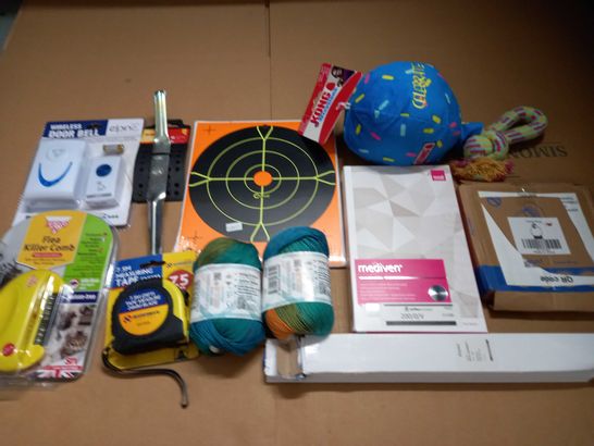 LOT OF ASSORTED HOUSEHOLD ITEMS TO INCLUDE KILLER FLEA COMB, BB TARGETS AND PET TOY