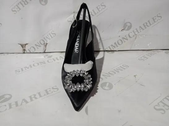 BOXED PAIR OF SOSANDAR HEELS IN BLACK WITH JEWEL EFFECT UK SIZE 4