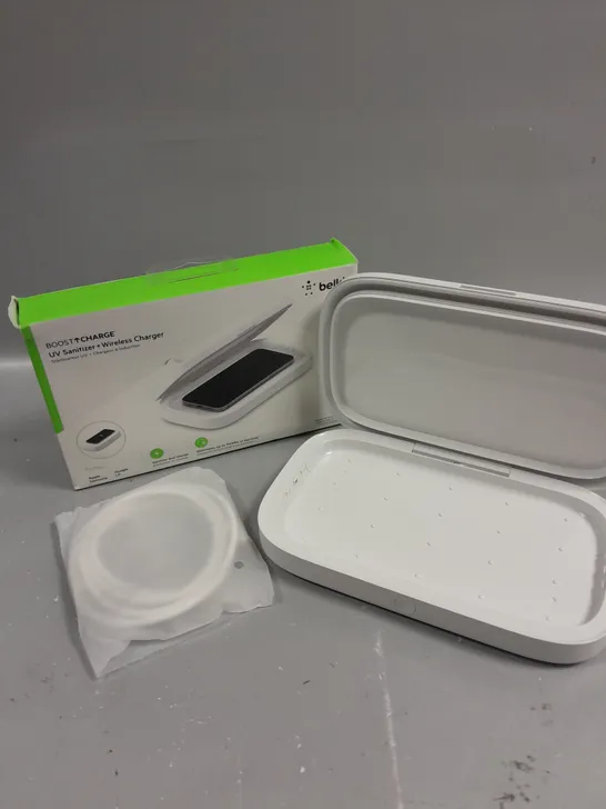 BOXED BELKIN BOOST CHARGE UV SANITIZER & WIRELESS CHARGER 