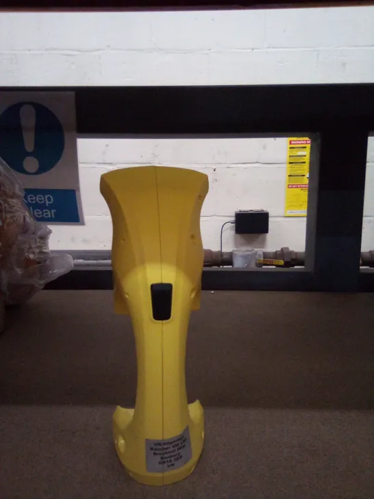 KARCHER WV1 WINDOW VAC 