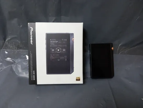 BOXED PIONEER XDP-30R AUDIO PLAYER