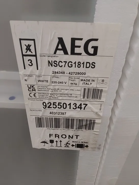 AEG 7000 GREENZONE INTEGRATED FRIDGE FREEZER 177.2 CM MODEL: NSC7G181DS