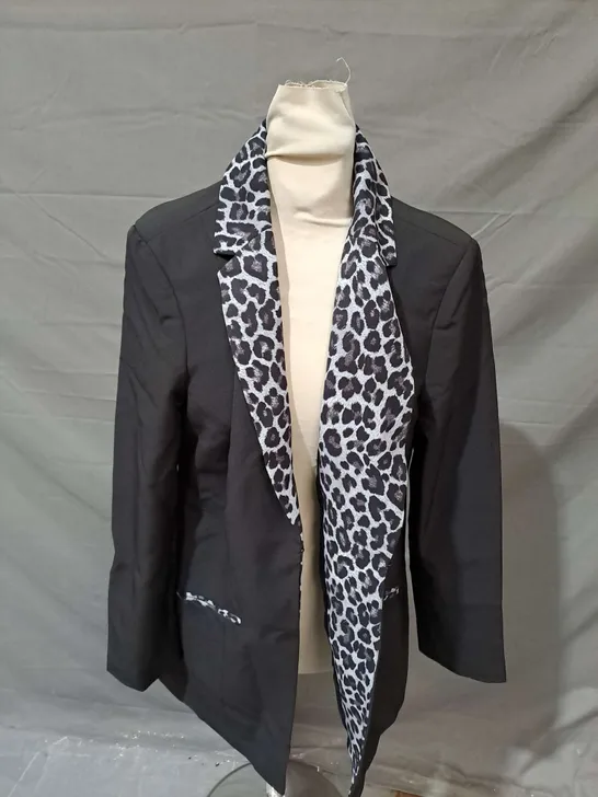 RUTH LANGSFORD BLAZER WITH ANIMAL PRINT IN BLACK SIZE 14