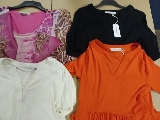 BOX OF APPROX 4 ASSORTED ITEMS OF MAISON DE NIMES CLOTHING IN VARIOUS SIZES AND STYLES