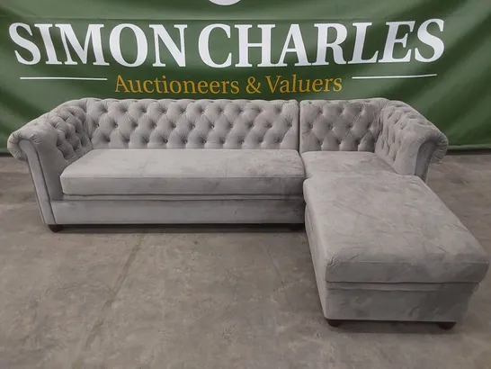 DESIGNER CHESTERFIELD STYLE CHAISE SOFA IN SILVER VELVET