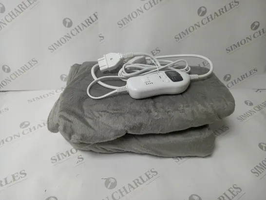 BOXED SUPER POLAR FLEECE HEATED WRAP IN GREY