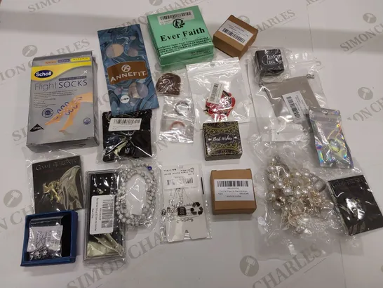 20 BRAND NEW ITEMS TO INCLUDE: FLIGHT SOCKS, LANNISTER PINS, ANNEGIT WATCH STRAP, PAIR OF RINGS, 60PC STEEL NOSE STUD