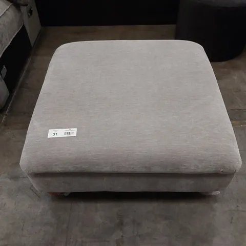 DESIGNER FABRIC UPHOLSTERED FOOTSTOOL/POUFFE IN LIGHT GREY