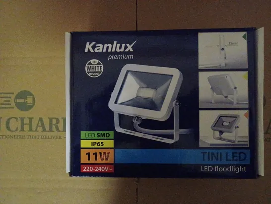 BRAND NEW KANLUX TINI LED FLOODLIGHT 11W-NW-W WHITE