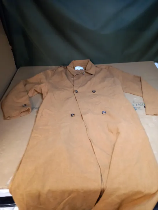 FULL LENGHT BUTTONED TRENCH COAT SIZE UNSPECIFIED