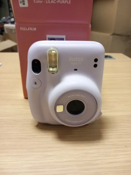 BOXED FUJIFILM INSTAX MINI 11 INSTANT CAMERA