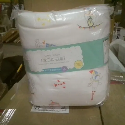 CASE OF 2 GEORGE HOME 4TOG COT AND COTBED CIRCUS QUILTS