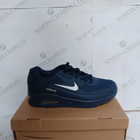 NIKE AIRMAX IN NAVY BLUE - EUR 43