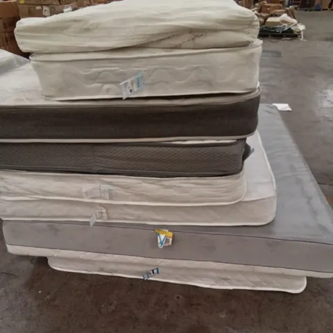 LOT OF ASSORTED MATTRESSES 