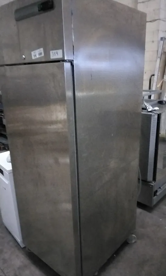 STERLING PRO COMMERCIAL TALL ONE DOOR REFRIGERATOR 