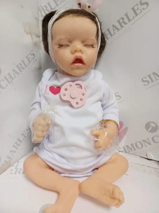 BOXED CLASSIC DESIGN REBORN BABY DOLL 