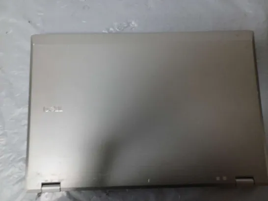 DELL LATITUDE E5510	15 INCH	I3 M 370 2.40GHZ