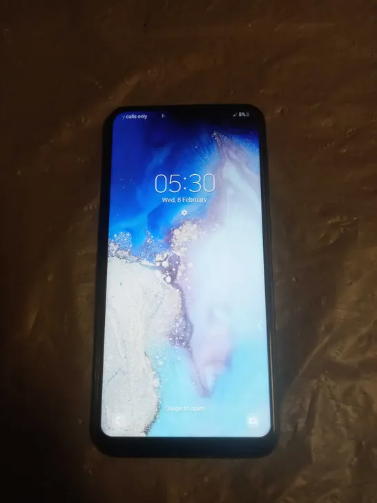 SAMSUNG GALAXY A10